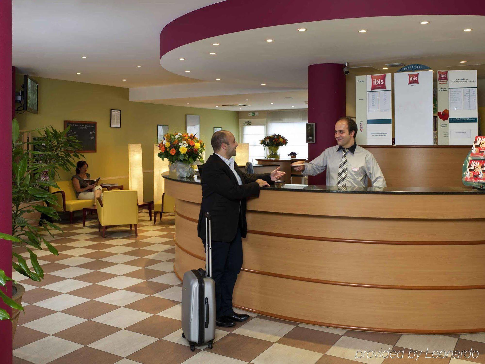 Hotel ibis Charleroi Airport Brussels South à Fleurus Extérieur photo